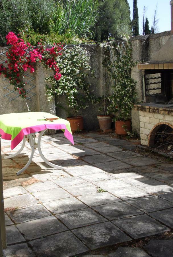 Theni Olive Grove Villa Kato Yerakarion Екстериор снимка